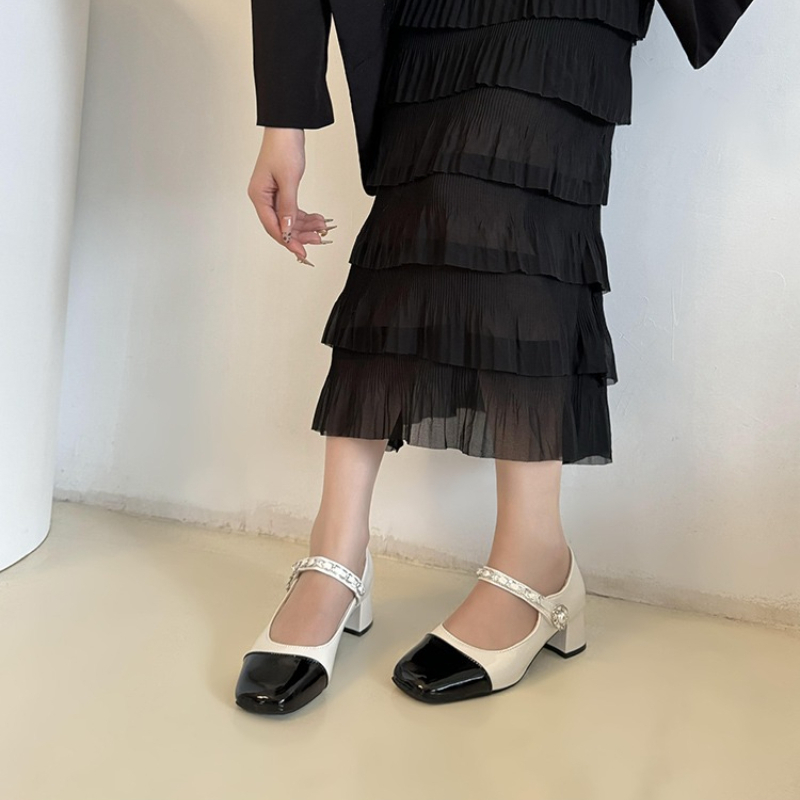 2026 Pearl Clasp Thick-Topped  - Women Fashion Heels ulasan dan harga