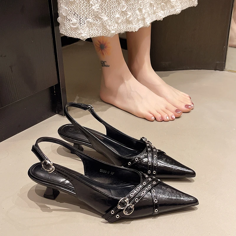 2025 New Women Pointed Toe San - Women'S Fashion Trends 2025 ulasan dan harga