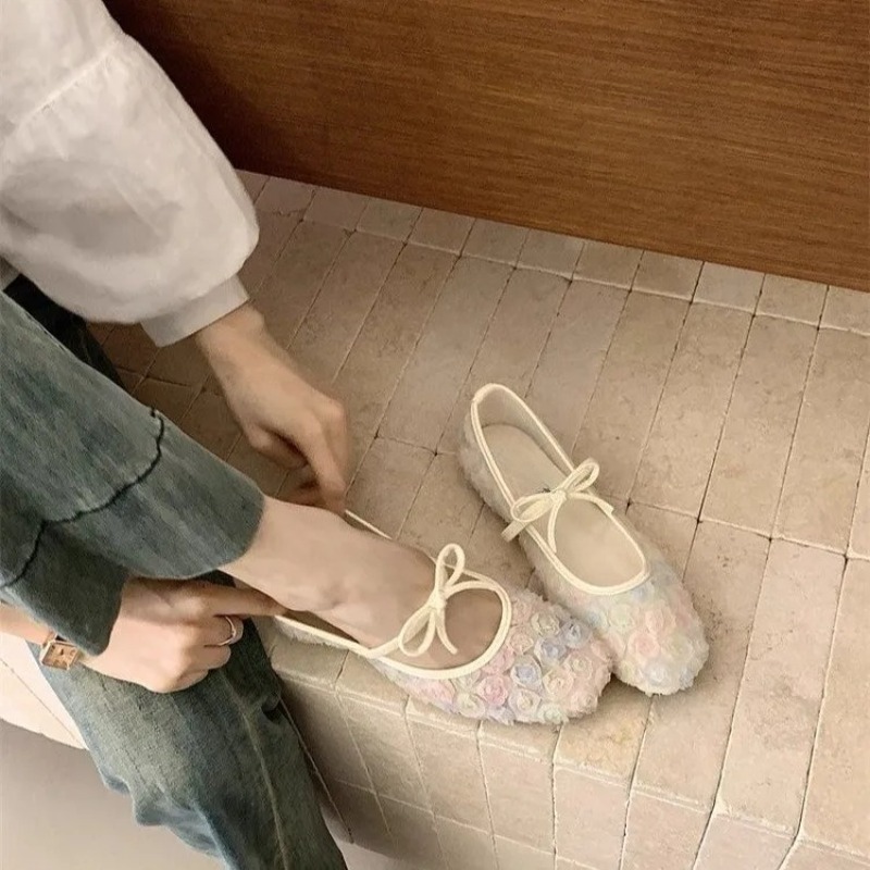 Gentle New Chinese Rose Mesh M - Women Fashion Heels ulasan dan harga
